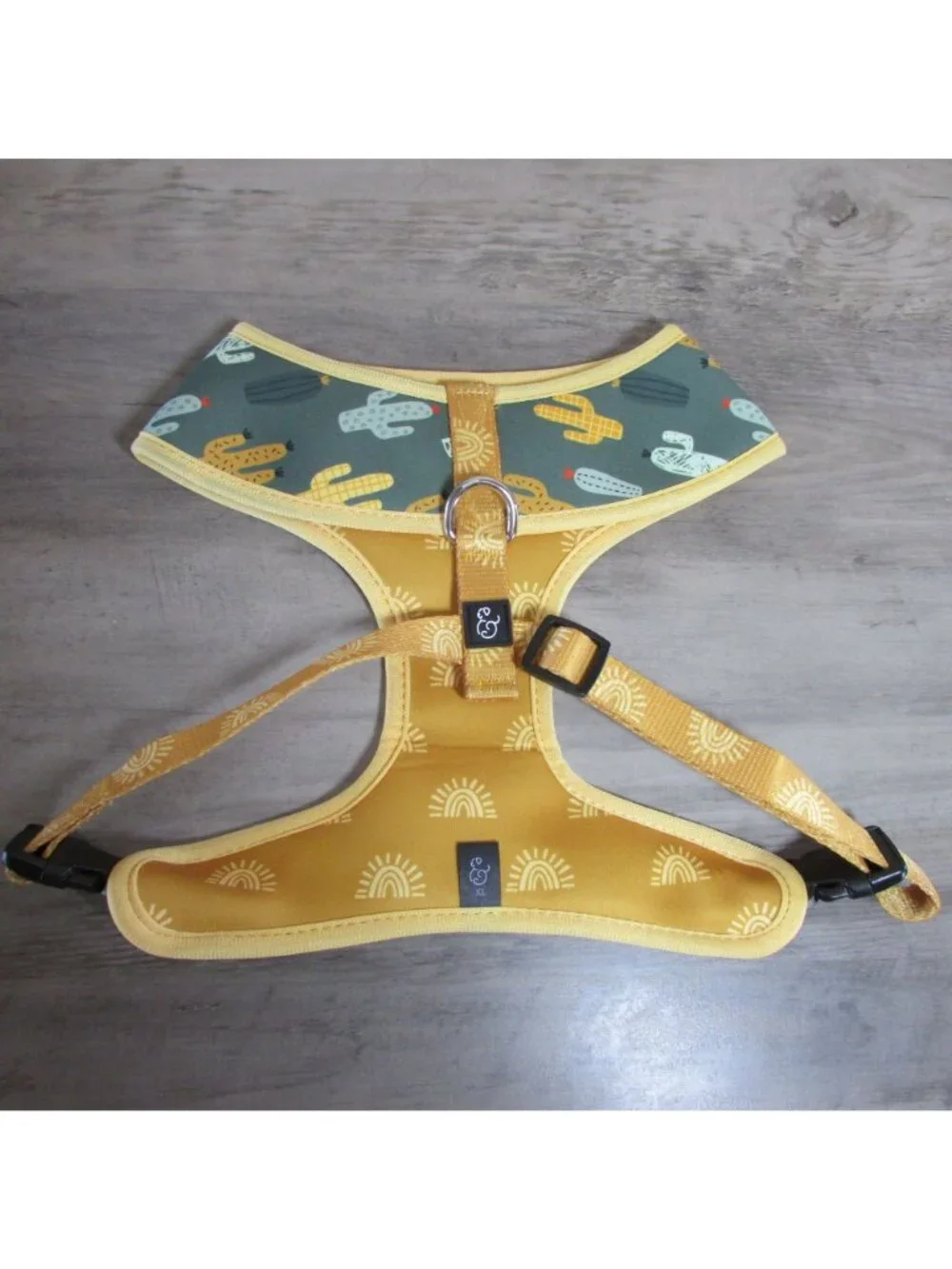 Lucy & Co The Looking Sharp Reversible XL Dog Harness Sun/Cactus